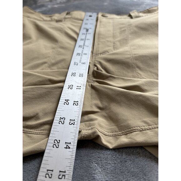 L.L. Bean Men's 10" Cresta Hiking Shorts 34 W Tan Outdoor Camping Fishing - Picture 10 of 11